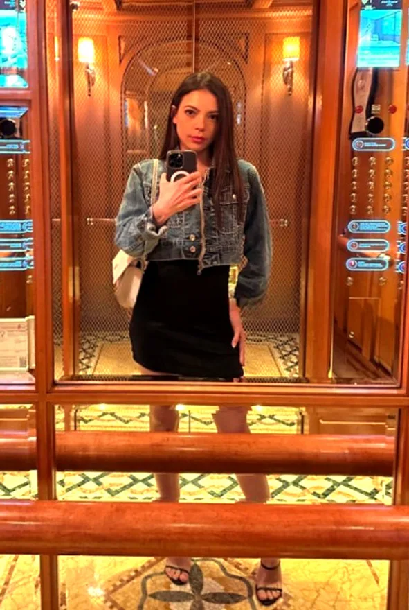Petit Jolie
