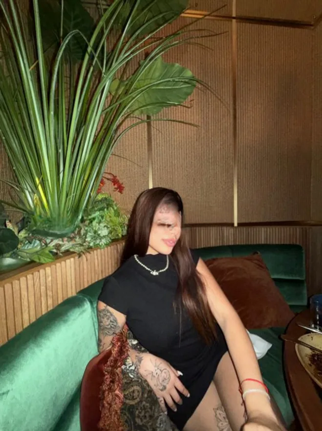 Chloe More