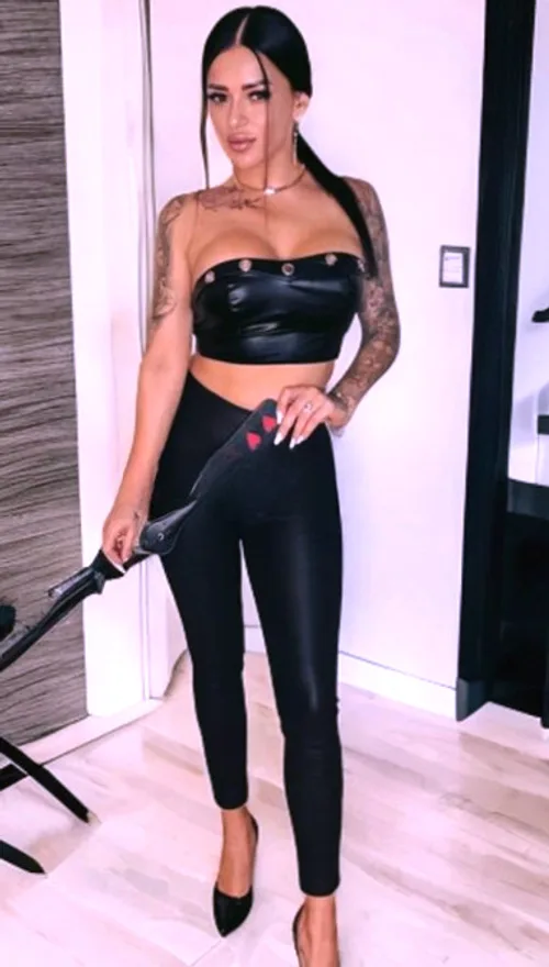 Mistress Sable
