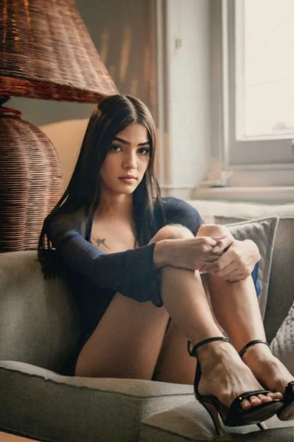 Bella