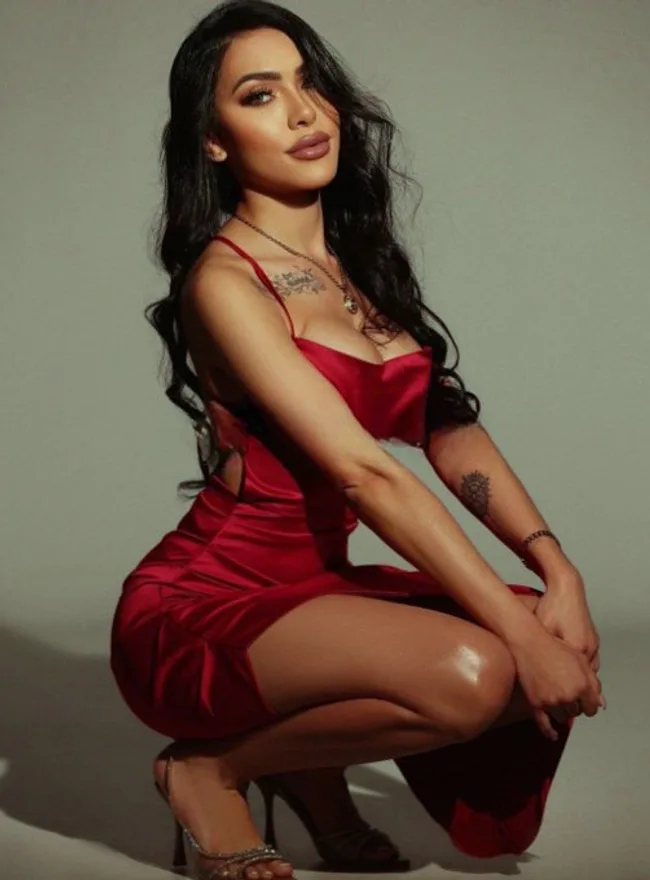 Nomira