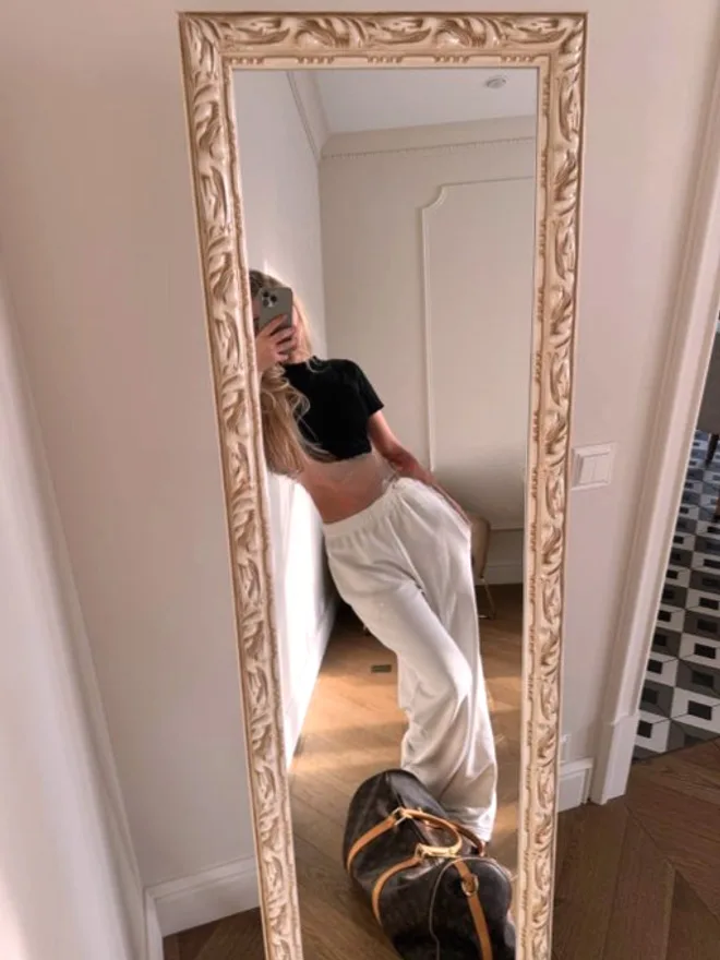 Alla