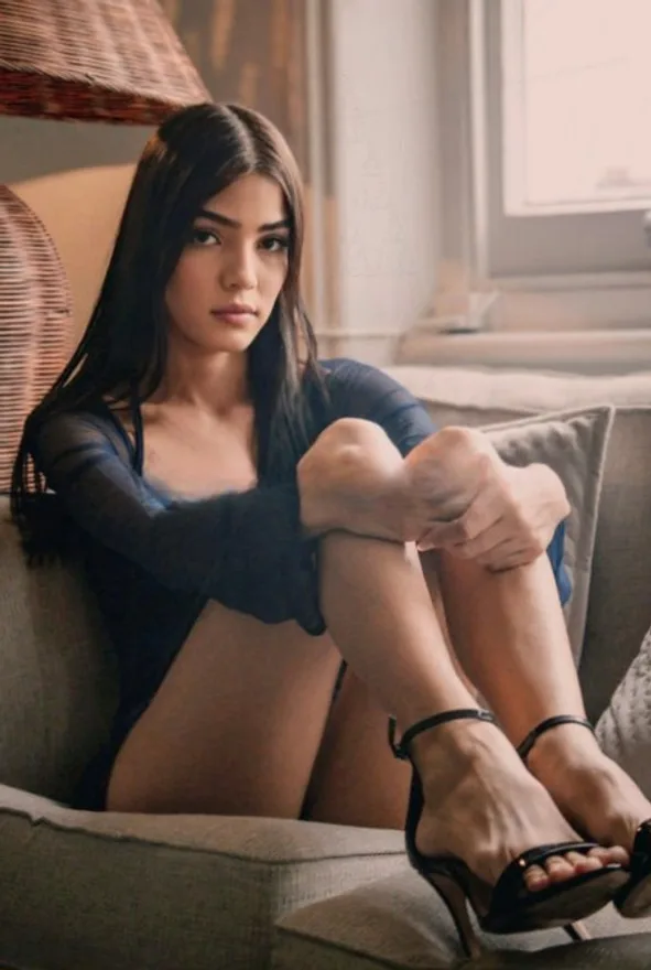 Bella