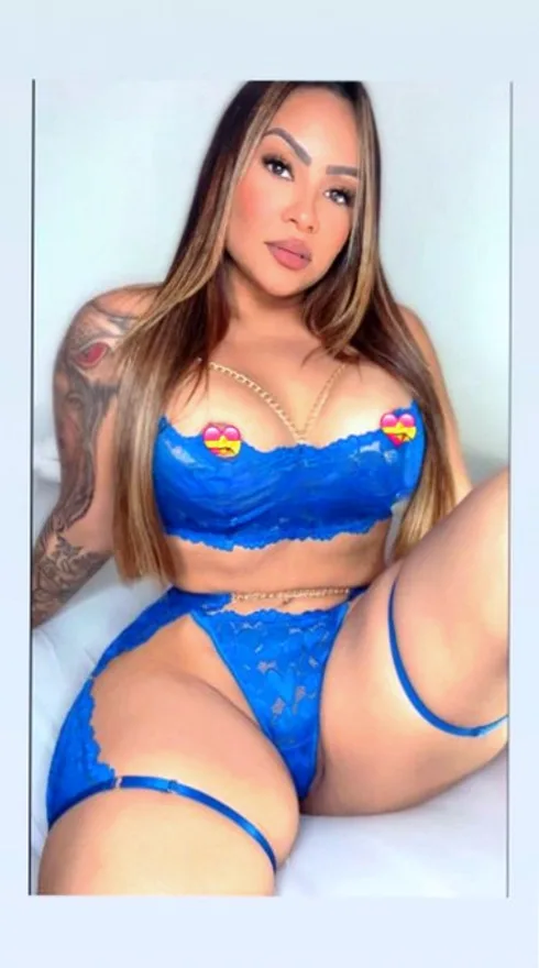 Nina Dellix