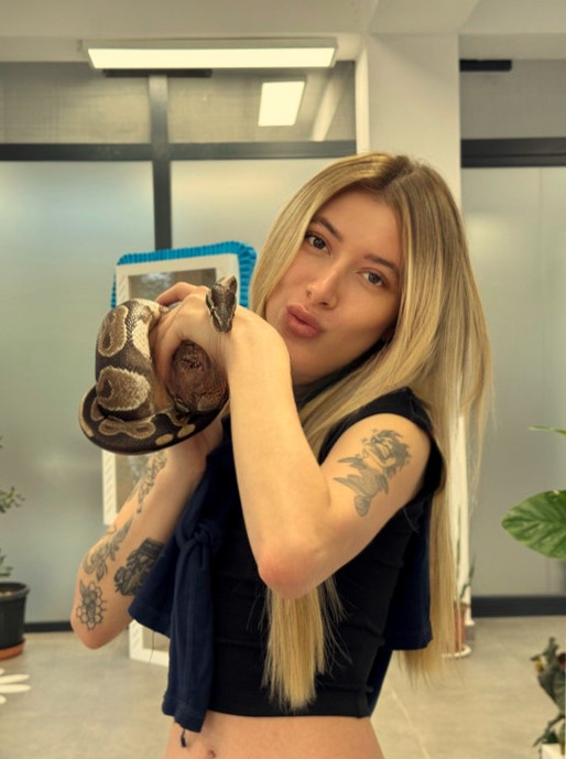 Lisamola